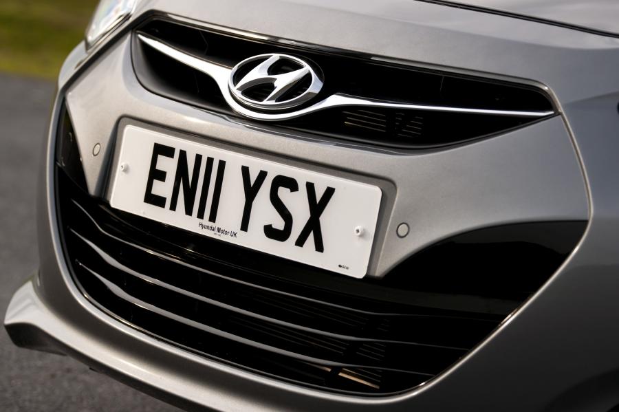  Hyundai i40 Station Wagon CRDi 2011 года  (UK) (фото 25 из 146)